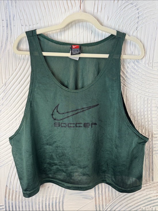 Nike Tops - Nike Dark Green Soccer Mesh Crop Tank N0702